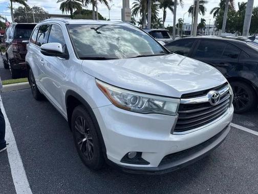 2016 Toyota Highlander XLE
