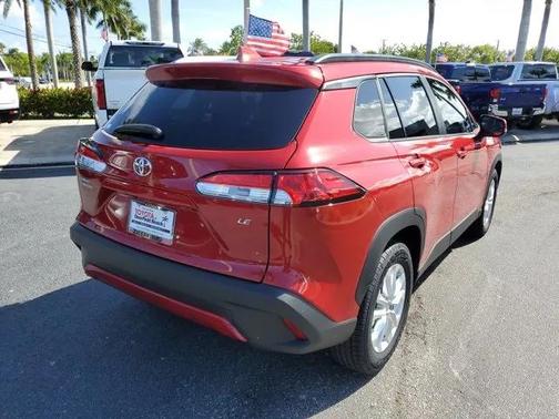 2023 Toyota Corolla Cross LE