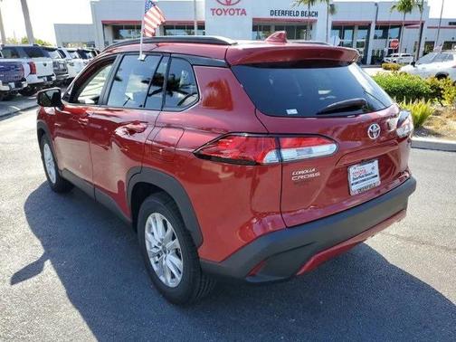 2023 Toyota Corolla Cross LE