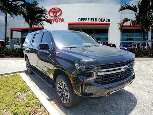 2022 Chevrolet Suburban 4WD Z71