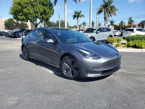 2023 Tesla Model 3 Standard Range