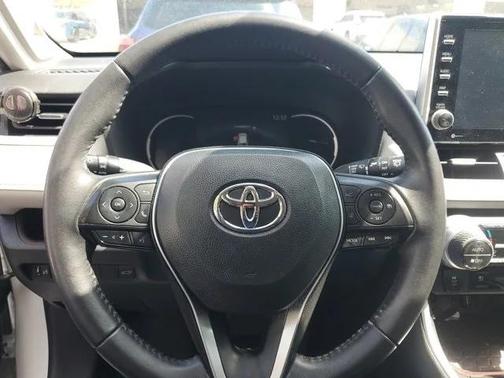 2022 Toyota RAV4 Limited