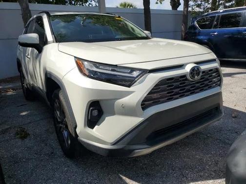 2022 Toyota RAV4 Limited