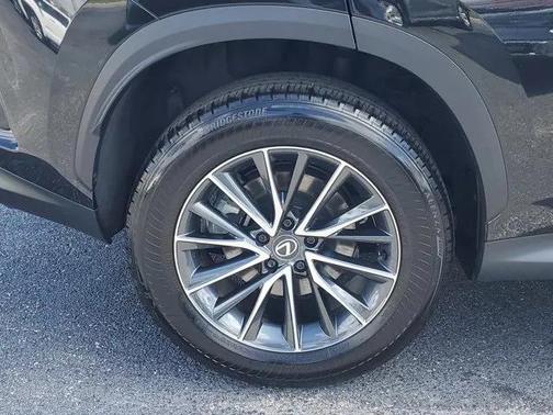 2025 Lexus NX 250 Premium