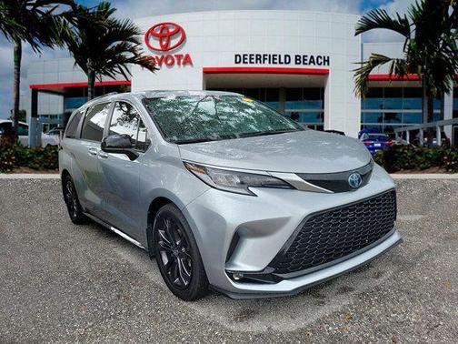 Celestial Silver Metallic 2024 Toyota Sienna XSE 7 Passenger