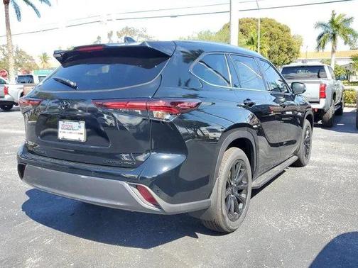 2026 Toyota Highlander Limited