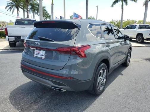 2021 Hyundai SANTA FE SE