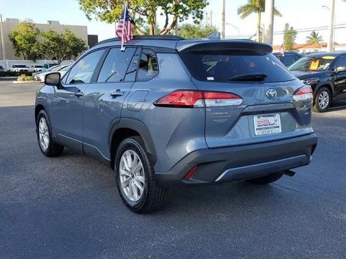 2022 Toyota Corolla Cross LE