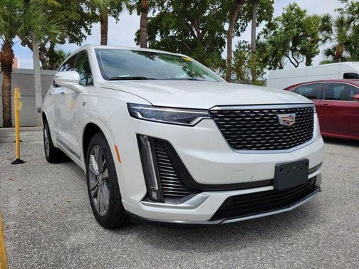 Crystal White Tricoat 2022 Cadillac XT6 Premium Luxury AWD