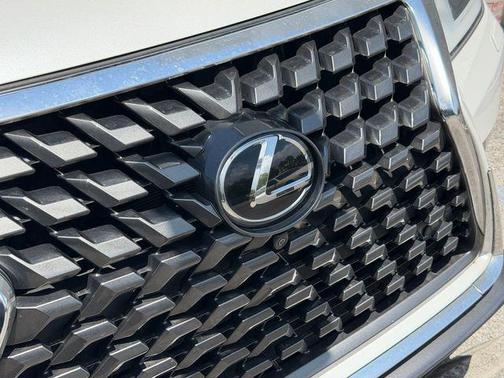 Eminent White Pearl 2023 Lexus GX 460 Luxury