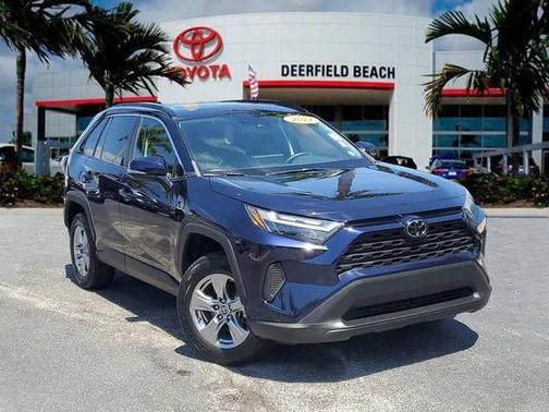 2022 Toyota RAV4 XLE