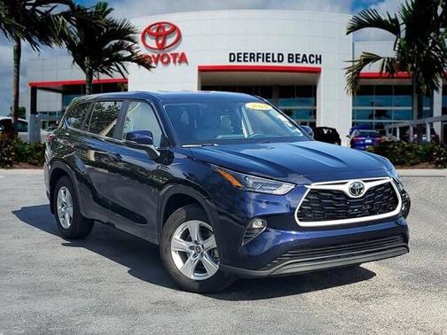 2024 Toyota Highlander LE