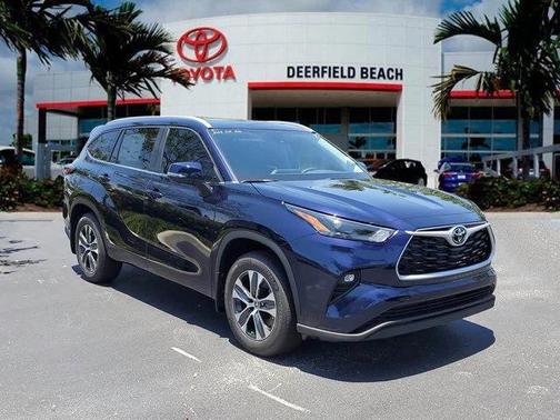 2025 Toyota Highlander XLE