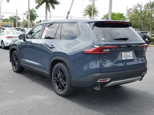 2025 Toyota Grand Highlander Hybrid Limited MAX