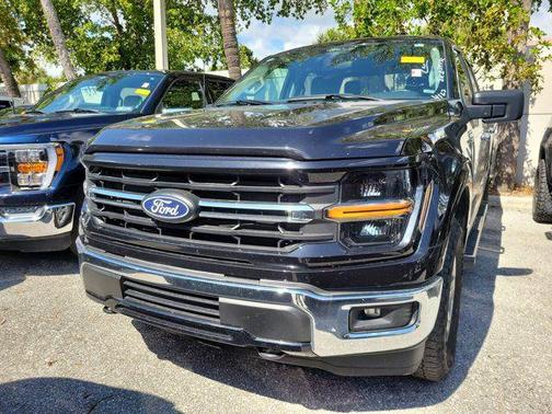 Agate Black Metallic 2025 Ford F-150 XLT
