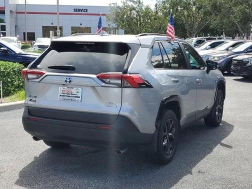 2024 Toyota RAV4 Hybrid XLE