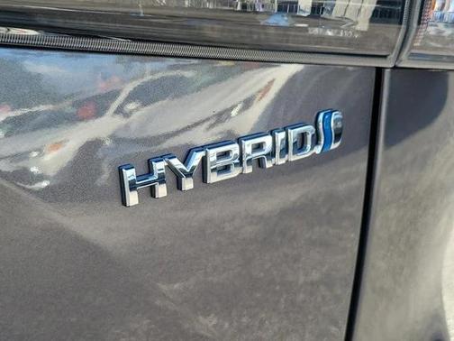 2023 Toyota Highlander Hybrid LE