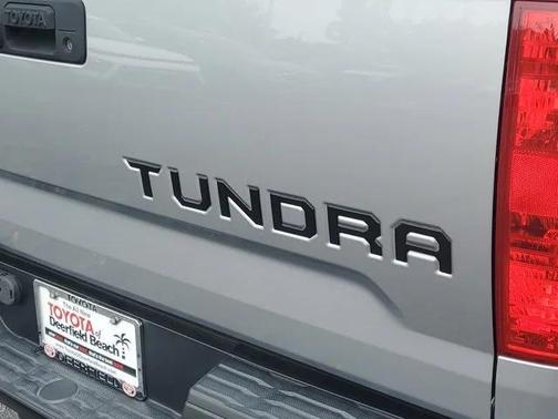 2017 Toyota Tundra SR5