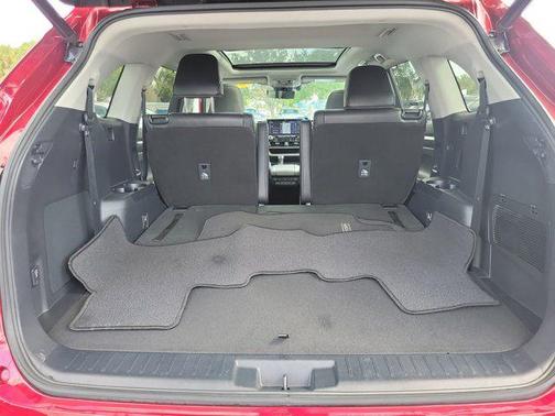 Ruby Flare Pearl 2021 Toyota Highlander Hybrid Platinum