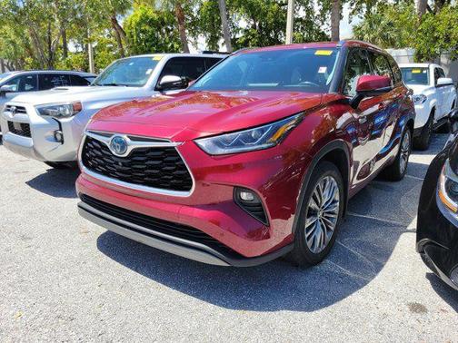 Ruby Flare Pearl 2021 Toyota Highlander Hybrid Platinum