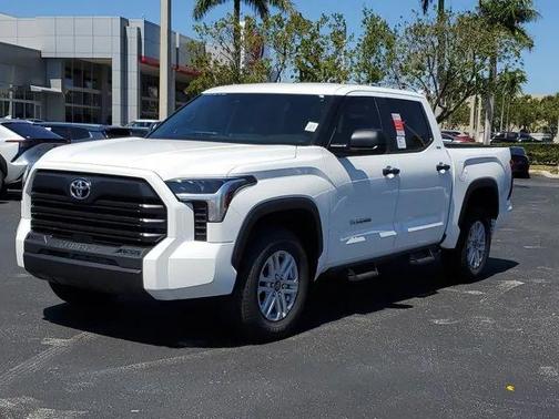 2025 Toyota Tundra SR5