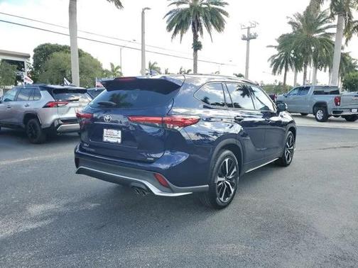 2021 Toyota Highlander XSE