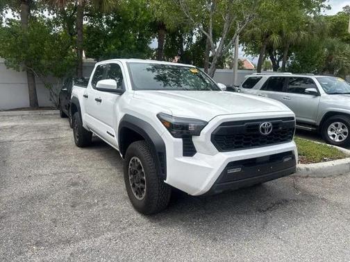 2024 Toyota Tacoma TRD Off-Road
