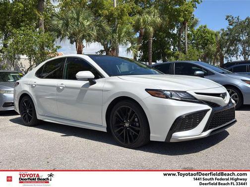 Wind Chill Pearl 2024 Toyota Camry XSE