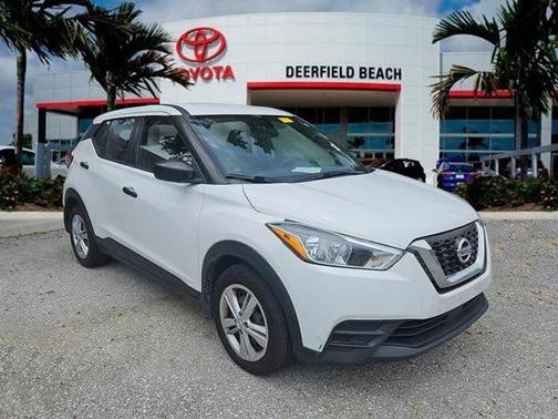 2020 Nissan Kicks S