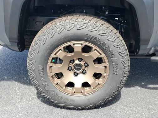 2026 Toyota Tacoma Hybrid Trailhunter