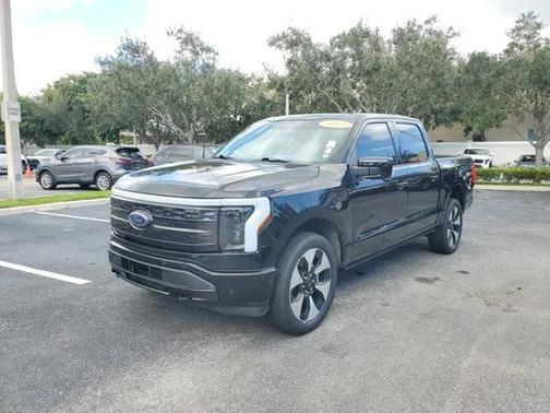 2023 Ford F-150 Lightning Platinum