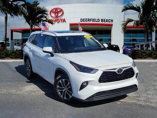 2022 Toyota Highlander XLE
