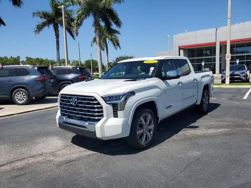 2022 Toyota Tundra Hybrid Capstone