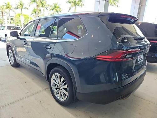 2025 Toyota Grand Highlander Platinum