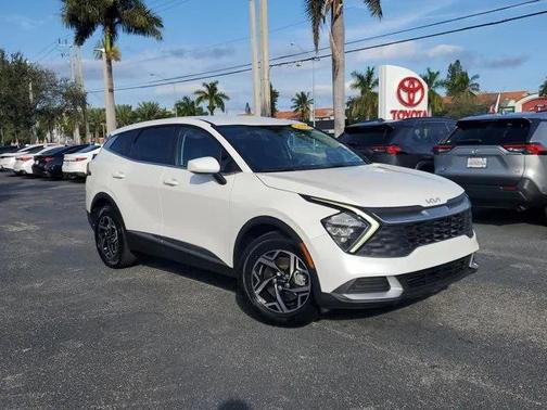 2023 Kia Sportage LX