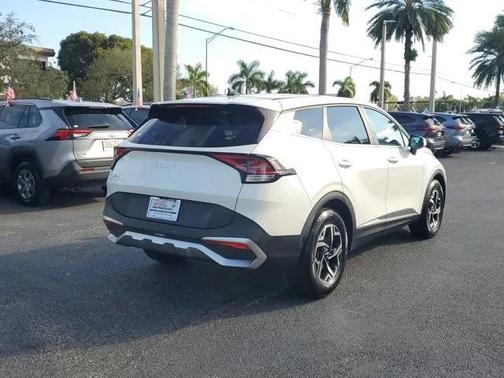 2023 Kia Sportage LX