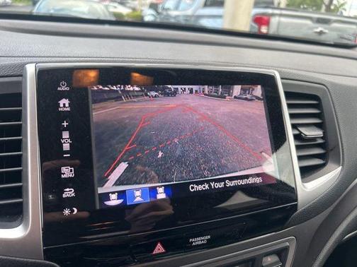White Diamond Pearl 2018 Honda Pilot EX-L