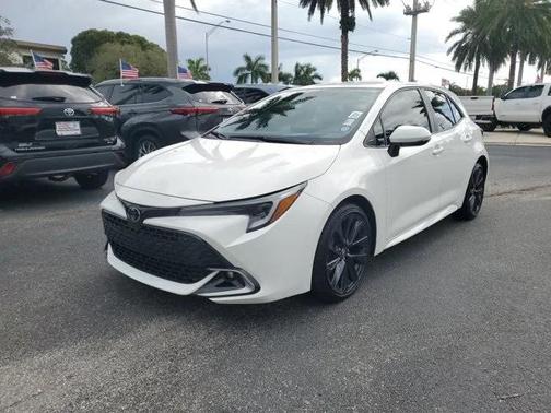 2025 Toyota Corolla XSE