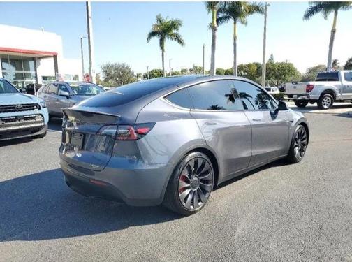 2023 Tesla Model Y Performance Dual Motor All-Wheel Drive
