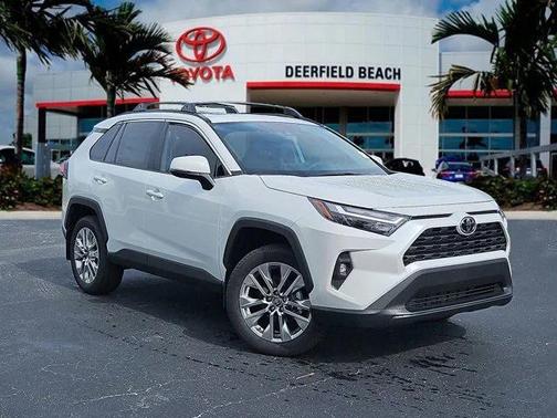 2025 Toyota RAV4 XLE Premium