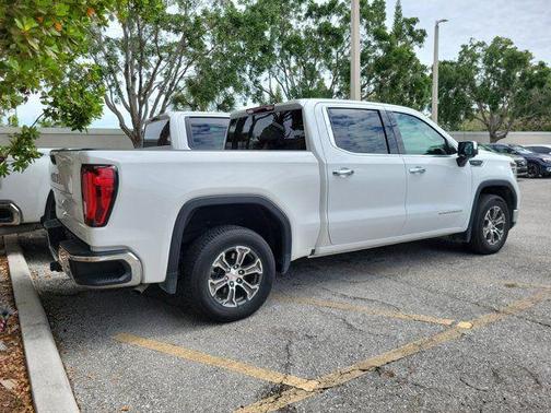 Summit White 2025 GMC Sierra 1500 SLT