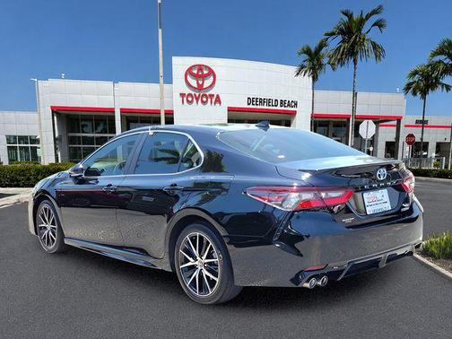 Midnight Black Metallic 2024 Toyota Camry Hybrid SE