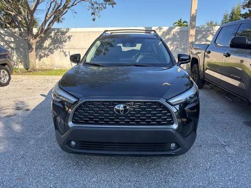 2023 Toyota Corolla Cross XLE