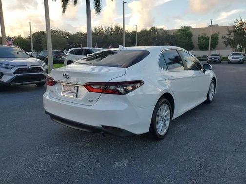 2024 Toyota Camry LE