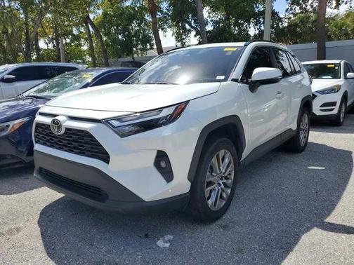 2024 Toyota RAV4 XLE Premium