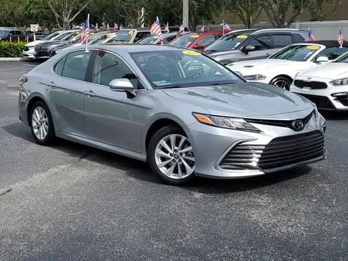 2024 Toyota Camry LE