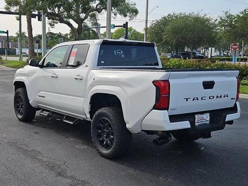 2025 Toyota Tacoma SR5