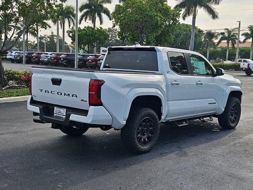 2025 Toyota Tacoma SR5
