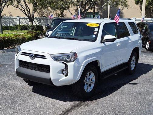 Ice Cap 2024 Toyota 4Runner SR5
