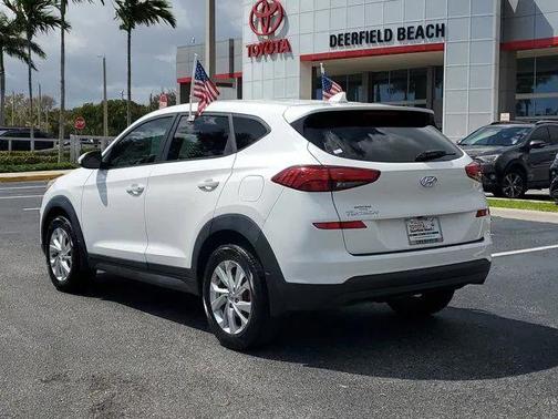 2020 Hyundai TUCSON SE